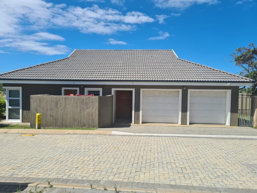 3 Bedroom Property for Sale in Kidds Beach Eastern Cape